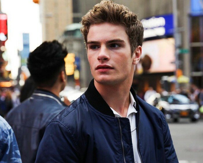 Brady Tutton Height Age Weight Measurement Wiki Bio and Net Worth