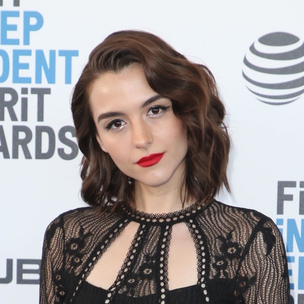Quinn Shephard Height Age Weight Measurement Wiki Bio and Net Worth