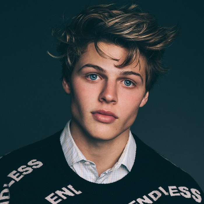 Sam Dezz Height Age Weight Measurement Wiki Bio and Net Worth