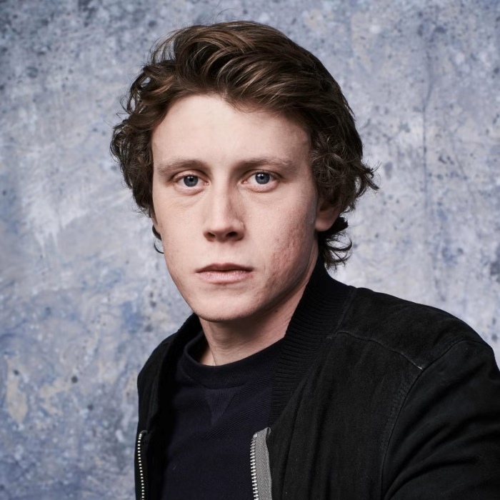 George MacKay Height Age Weight Measurement Wiki Bio and Net Worth