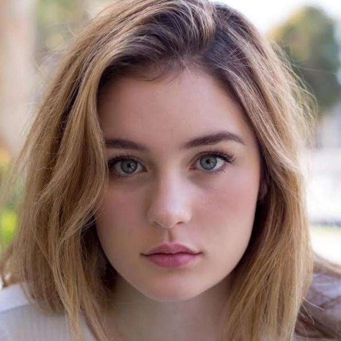 Grace Victoria Cox Height Age Weight Measurement Wiki Bio and Net Worth
