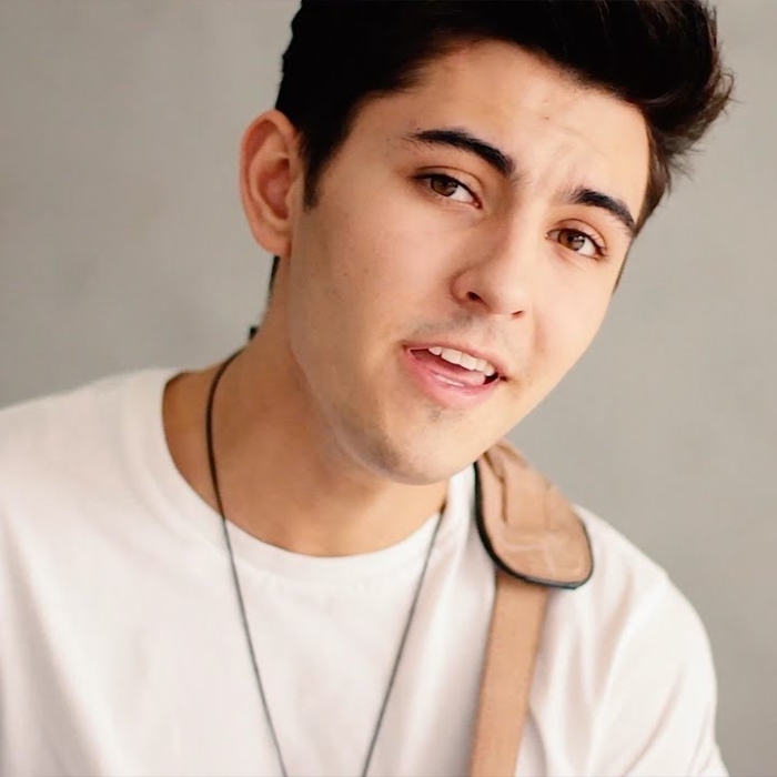 Kyson Facer Height Age Weight Measurement Wiki Bio and Net Worth