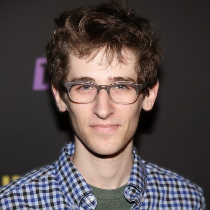 Noah Robbins Height Age Weight Wiki Bio & Net Worth