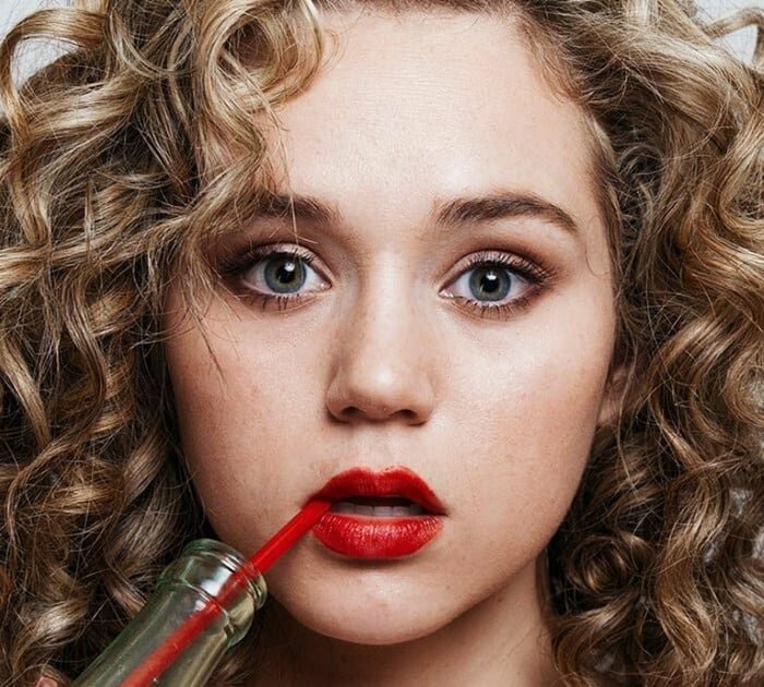 Brec Bassinger Height Weight Measurement Wiki & Bio