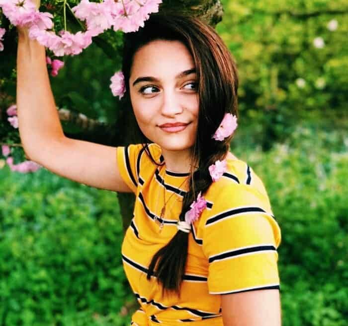 Isobelle Molloy Height Age Weight Measurement Wiki Bio and Net Worth