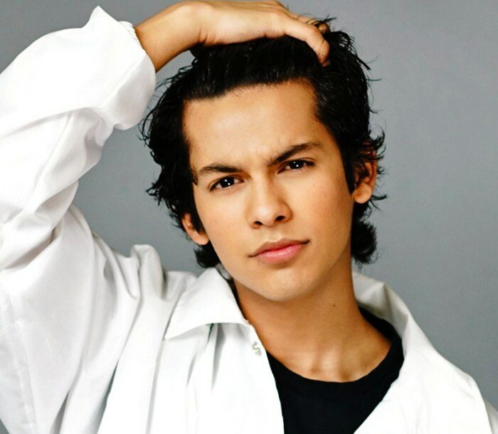 Xolo Mariduena Height Age Weight Measurement Wiki Bio and Net Worth