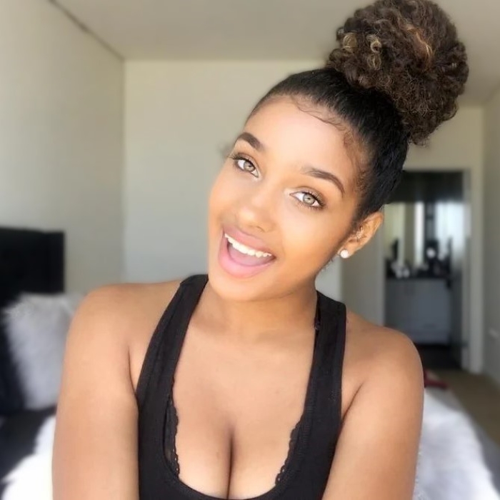 Corie Rayvon Height Weight Measurement Wiki & Bio