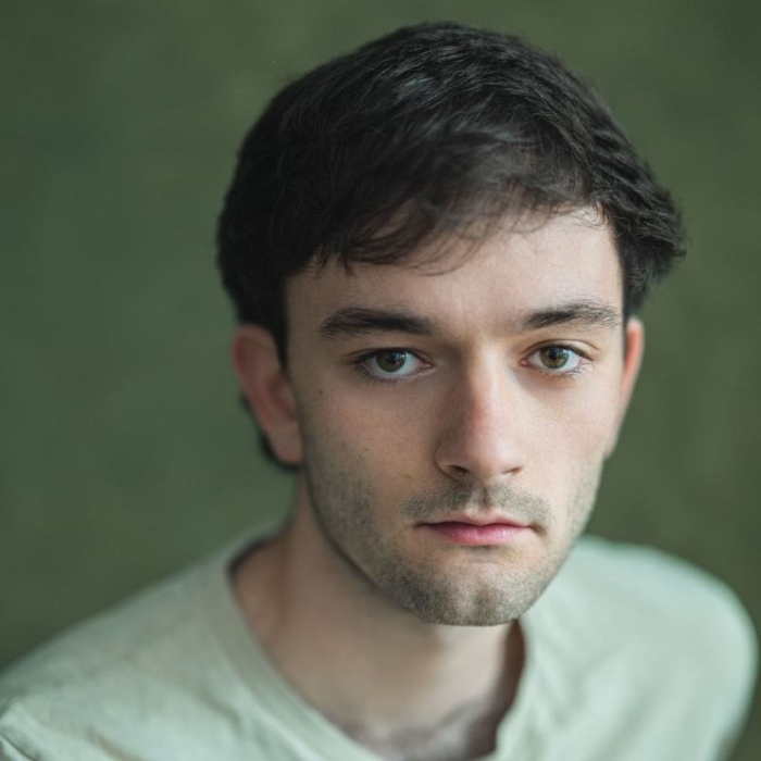 Lewis MacDougall Height Age Weight Measurement Wiki Bio and Net Worth