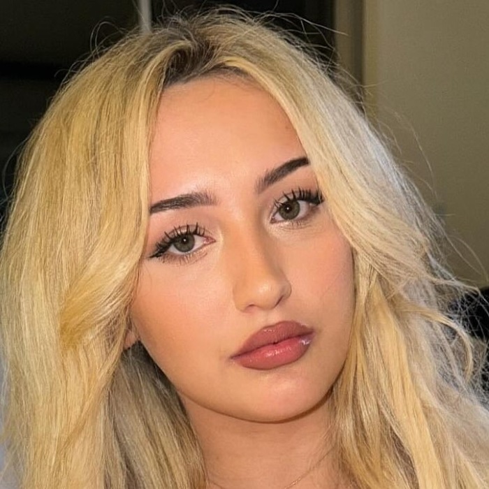 Kiera Bridget Height Weight Measurement Wiki & Bio