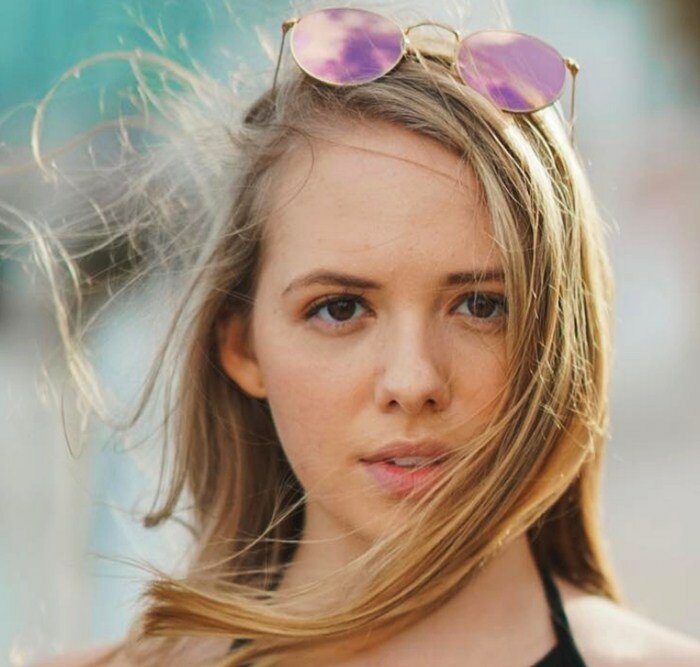 Nicole Alyse Nelson Height Weight Measurement Wiki & Bio