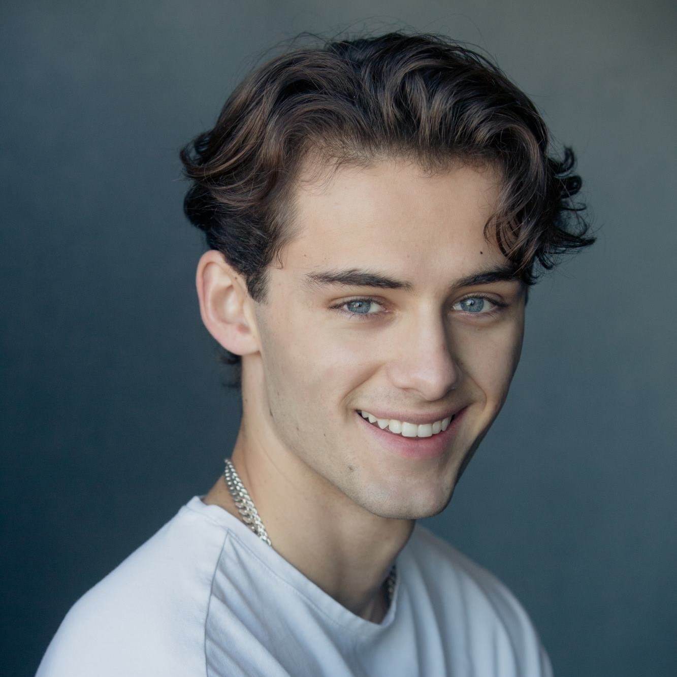 William Franklyn-Miller Height Age Weight Wiki Bio & Net Worth
