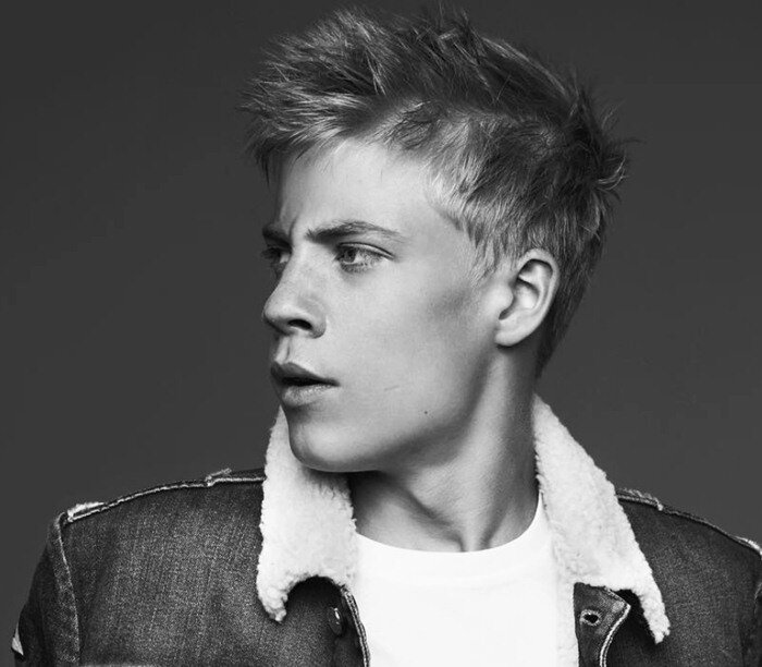 Tom Taylor Height Age Weight Measurement Wiki Bio and Net Worth