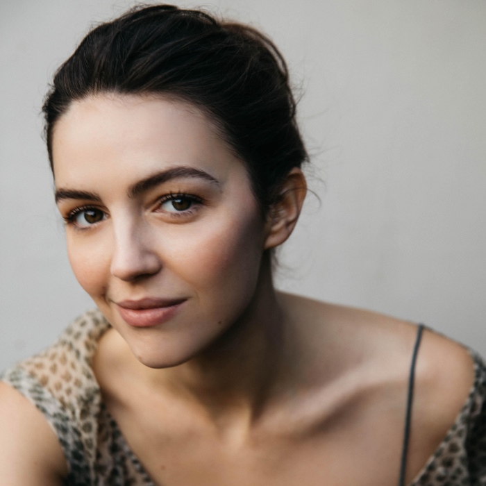 Ella Hunt Height Age Weight Measurement Wiki Bio and Net Worth