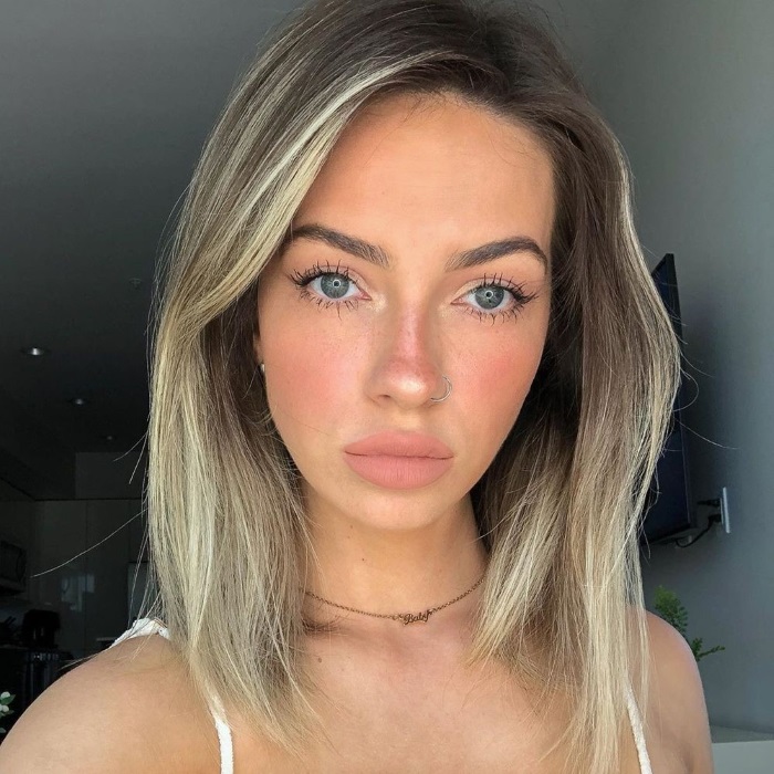 Gracie Renfro Height Age Weight Measurement Wiki Bio and Net Worth