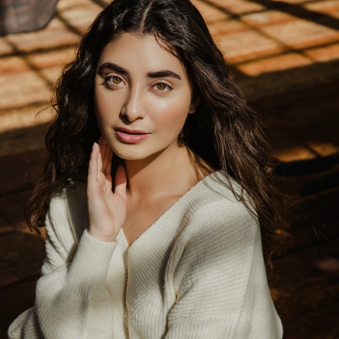 Leslie Hernandez Height Age Weight Measurement Wiki & Bio