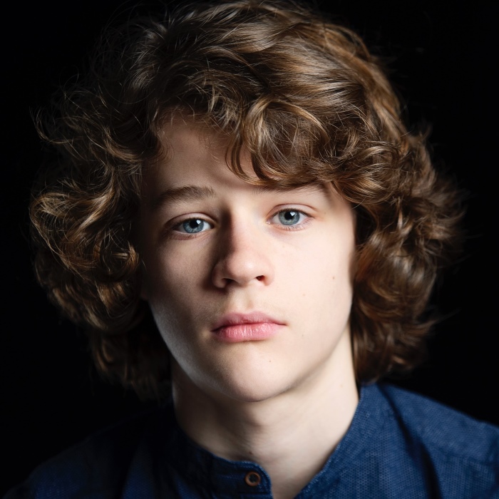 Sam Taylor Buck Height Age Weight Wiki Biography & Net Worth