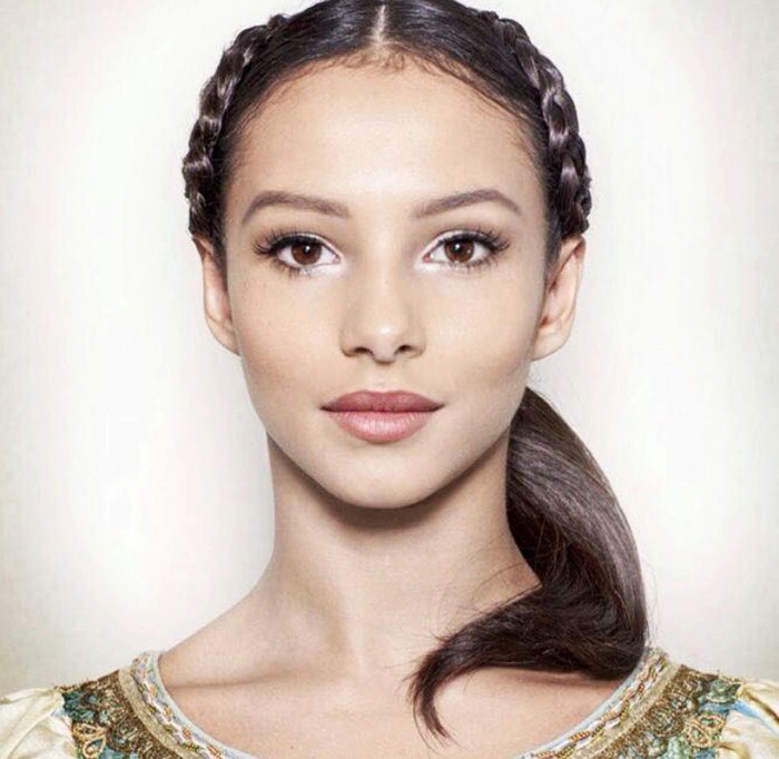 Francesca Hayward Height Age Weight Measurement Wiki Bio and Net Worth