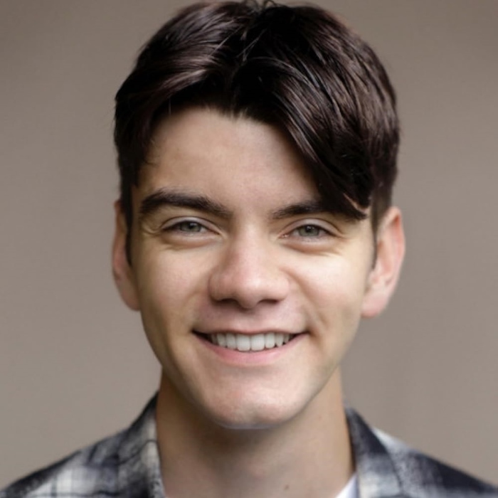 Milo Parker Height Age Weight Measurement Wiki Bio and Net Worth