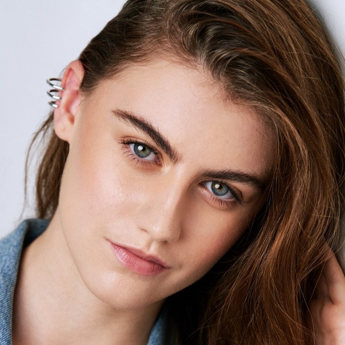 Stephanie Gil Height Age Weight Measurement Wiki Bio and Net Worth