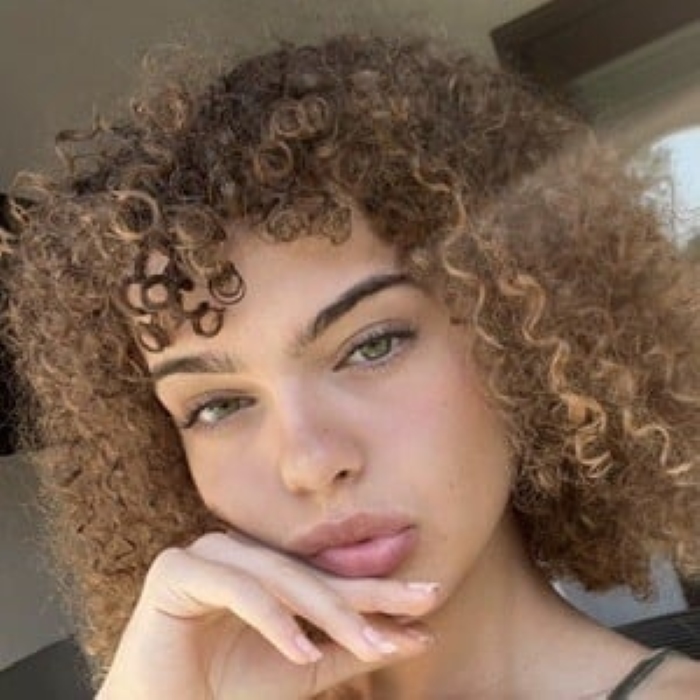 Emma Michelle Height Age Weight Measurement Wiki Bio and Net Worth