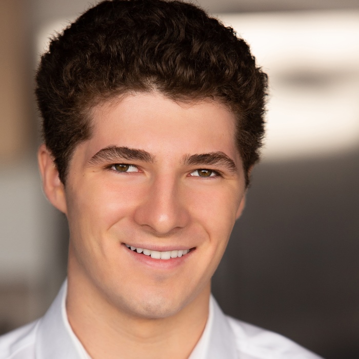 Julian Feder Height Age Weight Measurement Wiki Bio and Net Worth