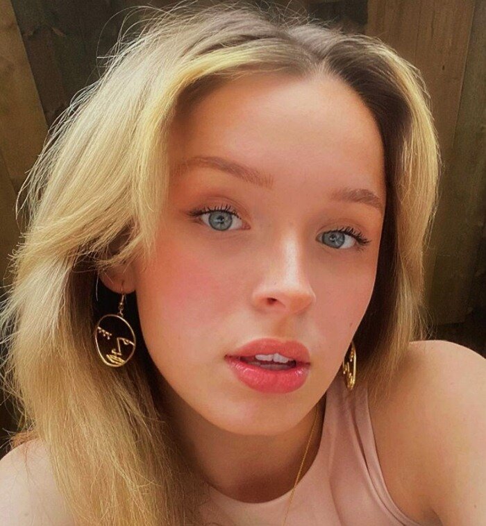 Taylor Hatala Height Age Weight Measurement Wiki Bio and Net Worth