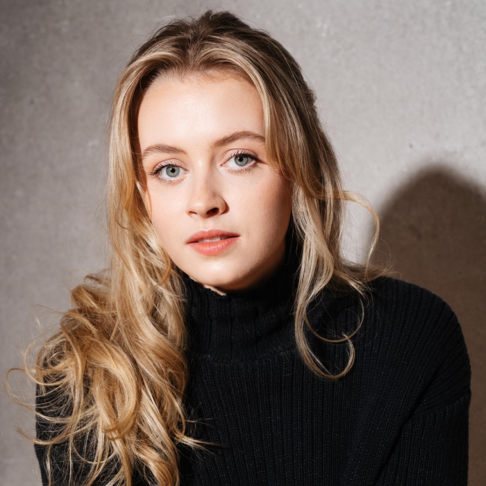 Emma Meisel Height Age Weight Measurement Wiki Bio and Net Worth