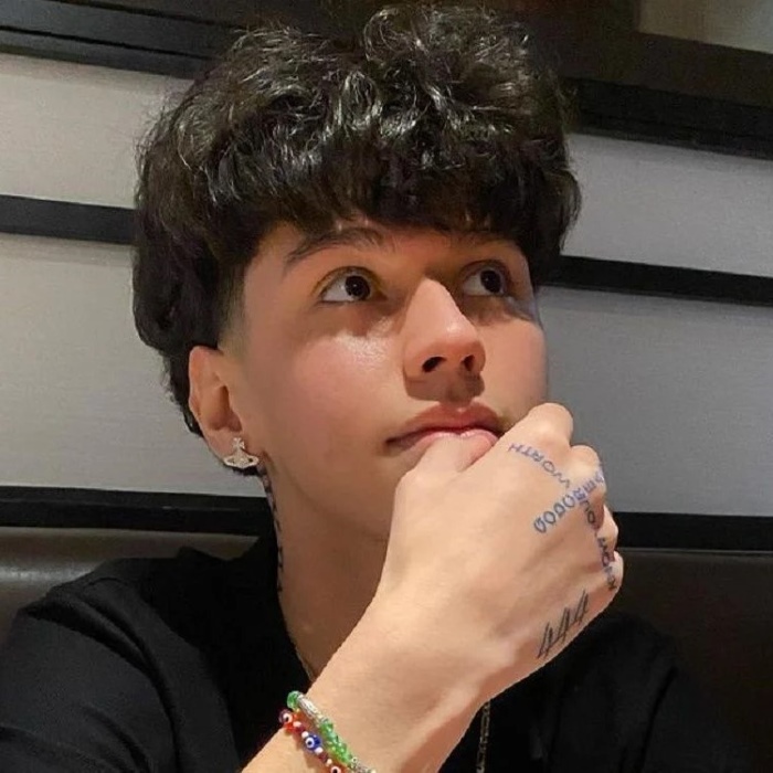 Ricky Flores Height Age Weight Measurement Wiki Bio and Net Worth