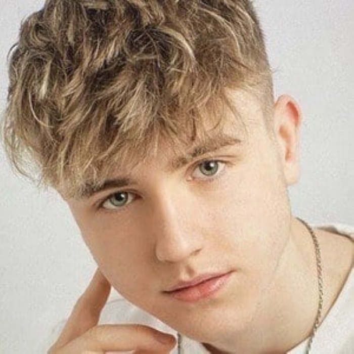 Dan Woolley Height Age Weight Measurement Wiki Bio and Net Worth