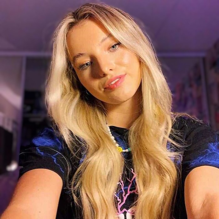 Shariah Belle True Height Age Weight Measurement Wiki Bio and Net Worth